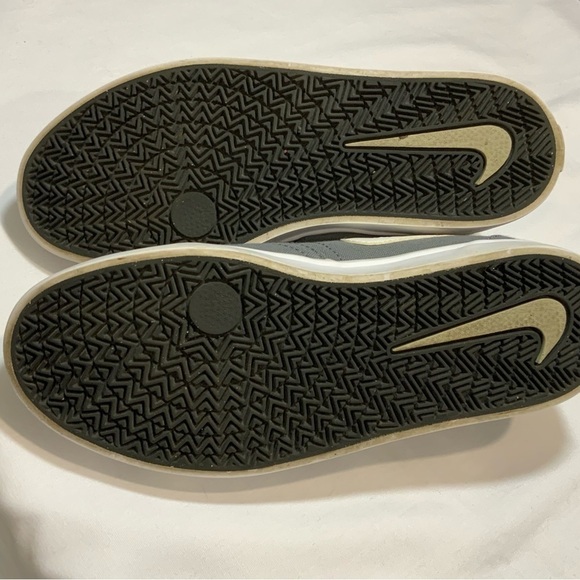 Nike SB Solar Soft Women's Sneakers - Picture 9 of 9